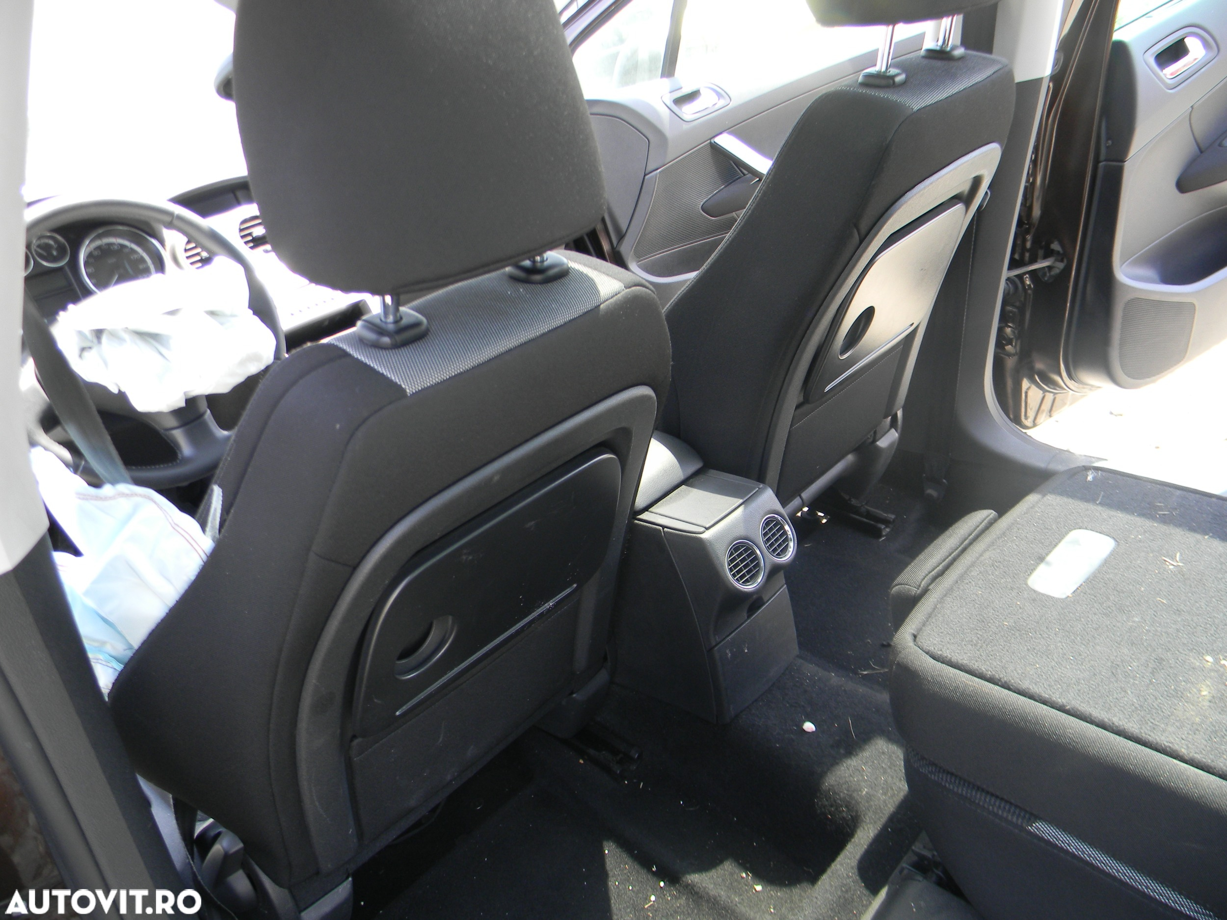 Dezmembrari  Peugeot 308 (4A, 4C)  2007  > 2013 1.6 HDi Motorina - 38