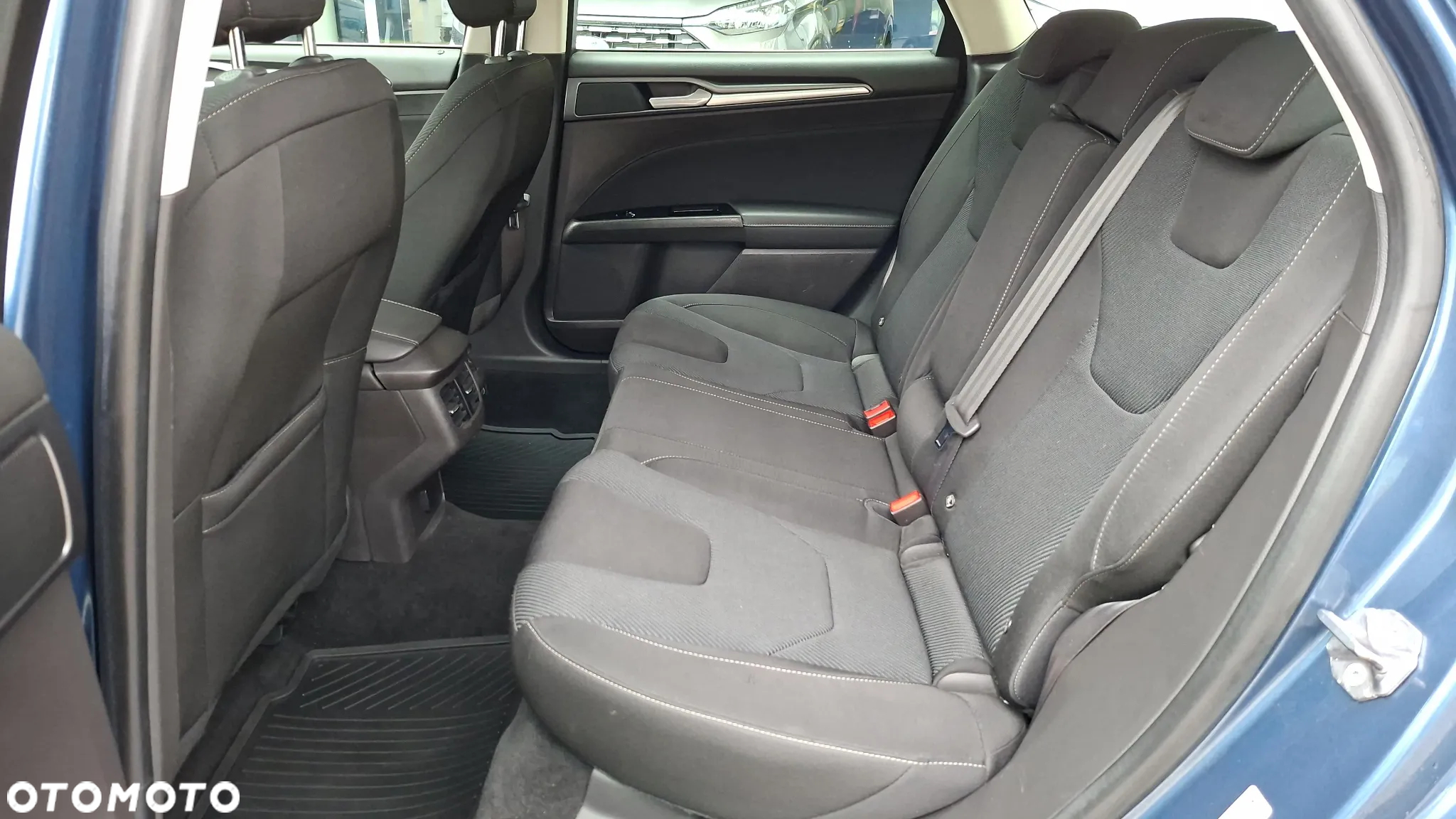 Ford Mondeo 1.5 EcoBoost Titanium - 30