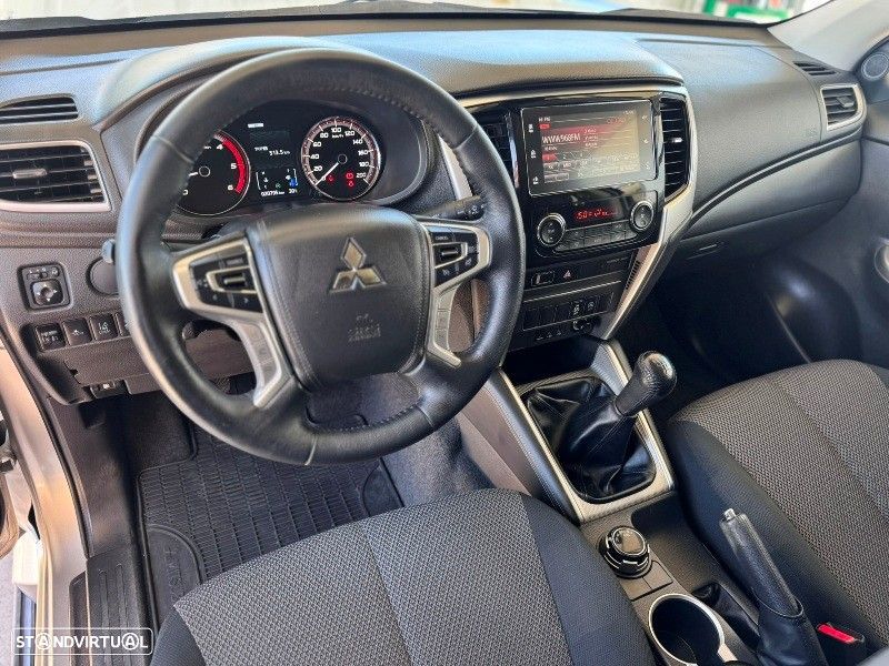 Mitsubishi L200 2.3 DI-D Strakar CD Connect Edition 4WD - 16