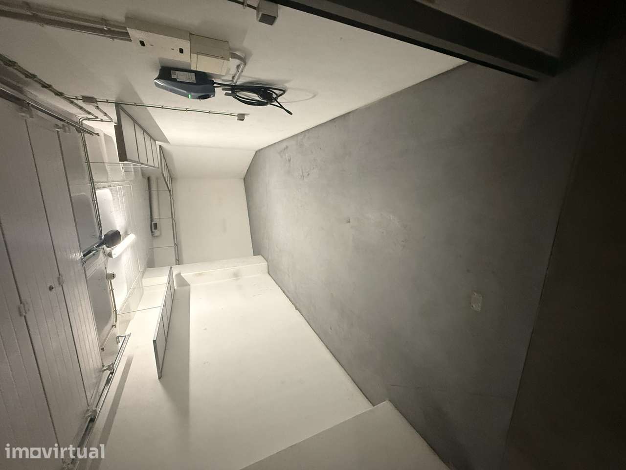 Garagem em Odivelas com Carregador elétrico - Grande imagem: 3/3