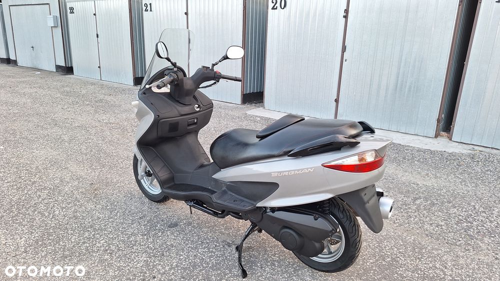 Suzuki Burgman - 5