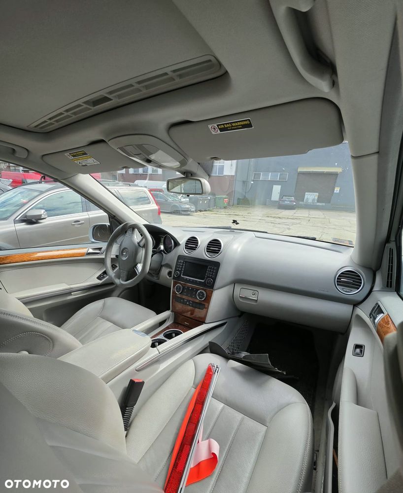 Mercedes-Benz ML - 2