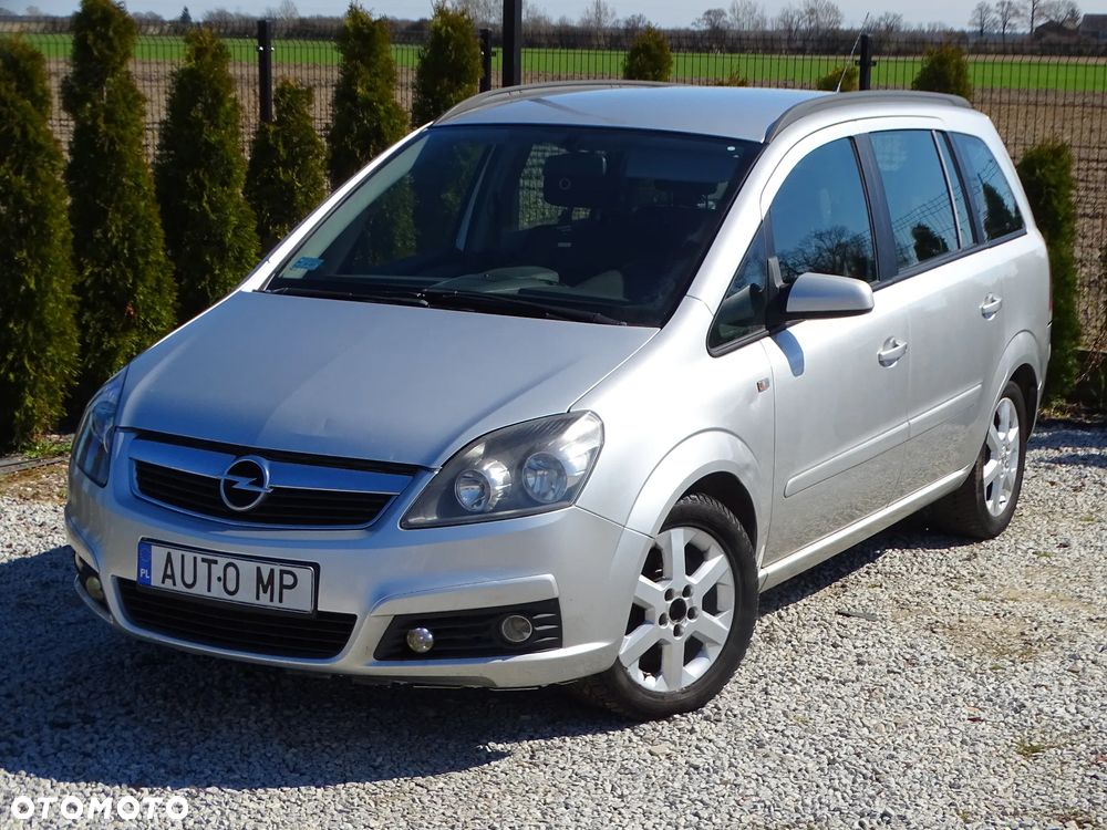 Opel Zafira 2.2 Enjoy - 21