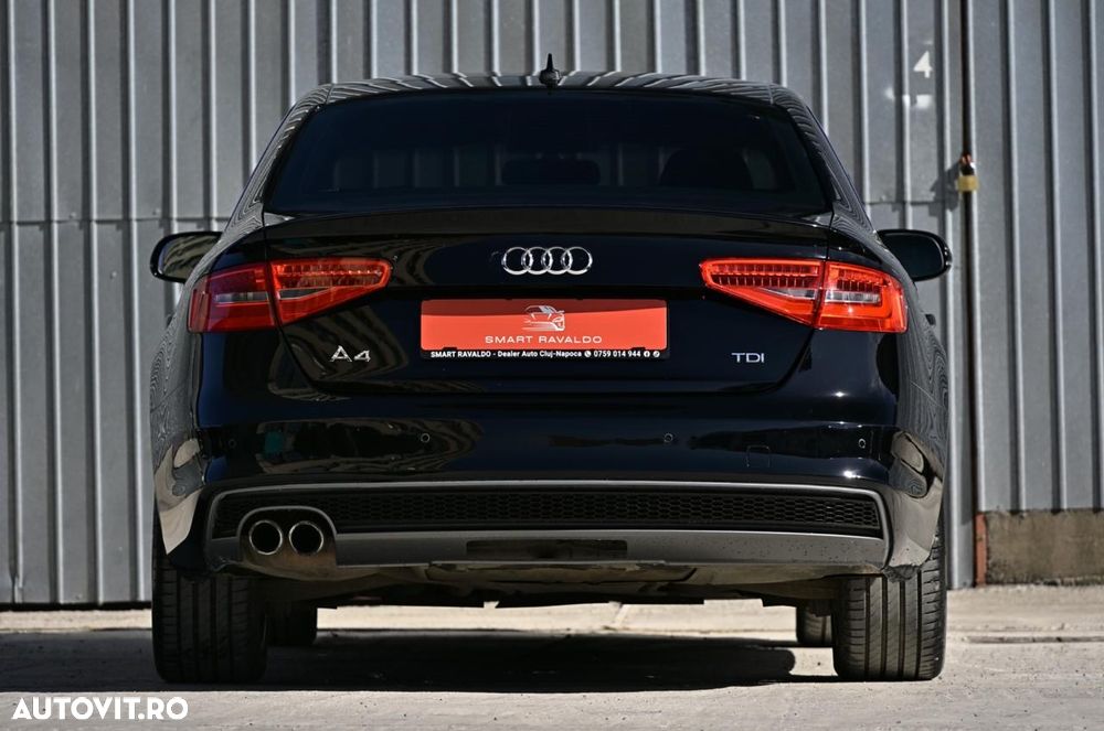 Audi A4 2.0 TDI DPF S line Sportpaket - 4