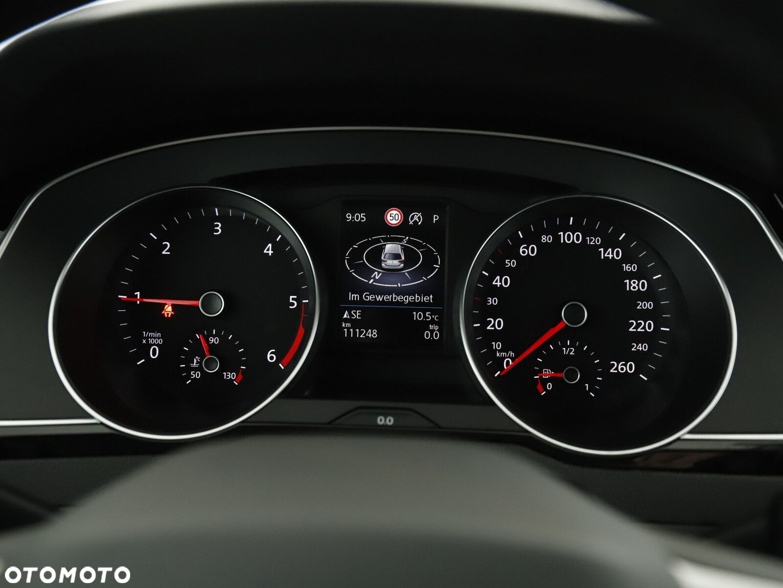 Volkswagen Passat - 14