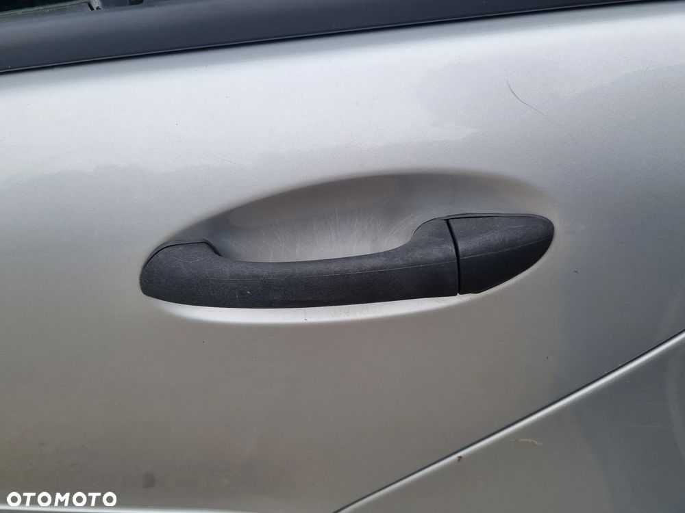 MERCEDES S203 00-04 2002 r. KOMBI C744 drzwi lewy tył lewe tylne LT * - 7