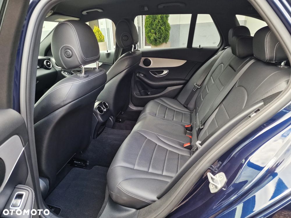 Mercedes-Benz Klasa C 200 (BlueTEC) d - 21