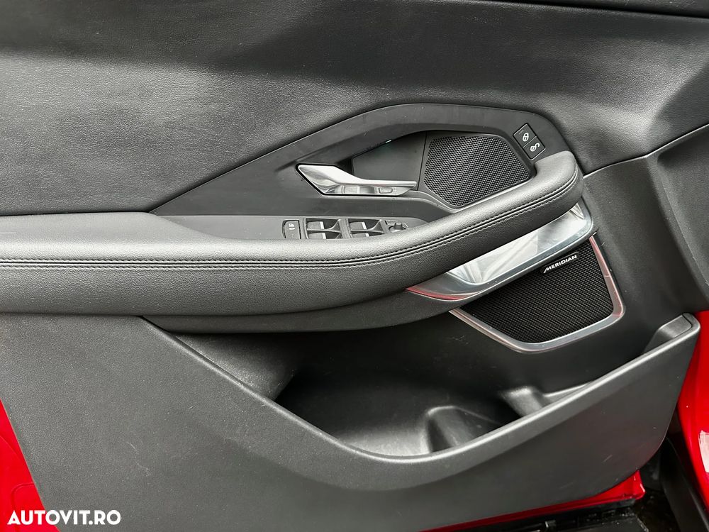 Jaguar E-Pace D150 R-Dynamic - 12