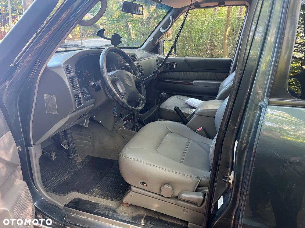 Nissan Patrol 2001 photo 5