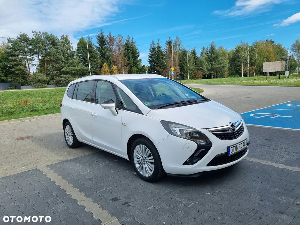 Opel Zafira 2015 photo 3