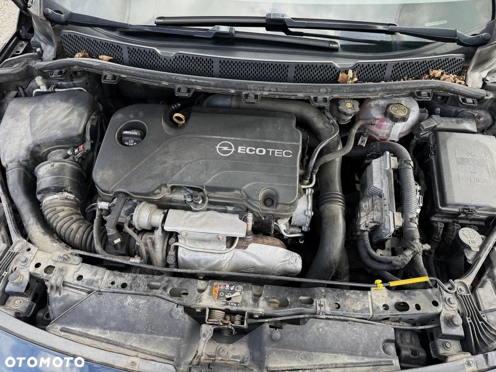 Opel Astra 1.4 Turbo Ultimate - 16