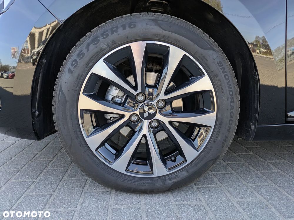 Mitsubishi Colt 1.0T Intense Style Cold - 33