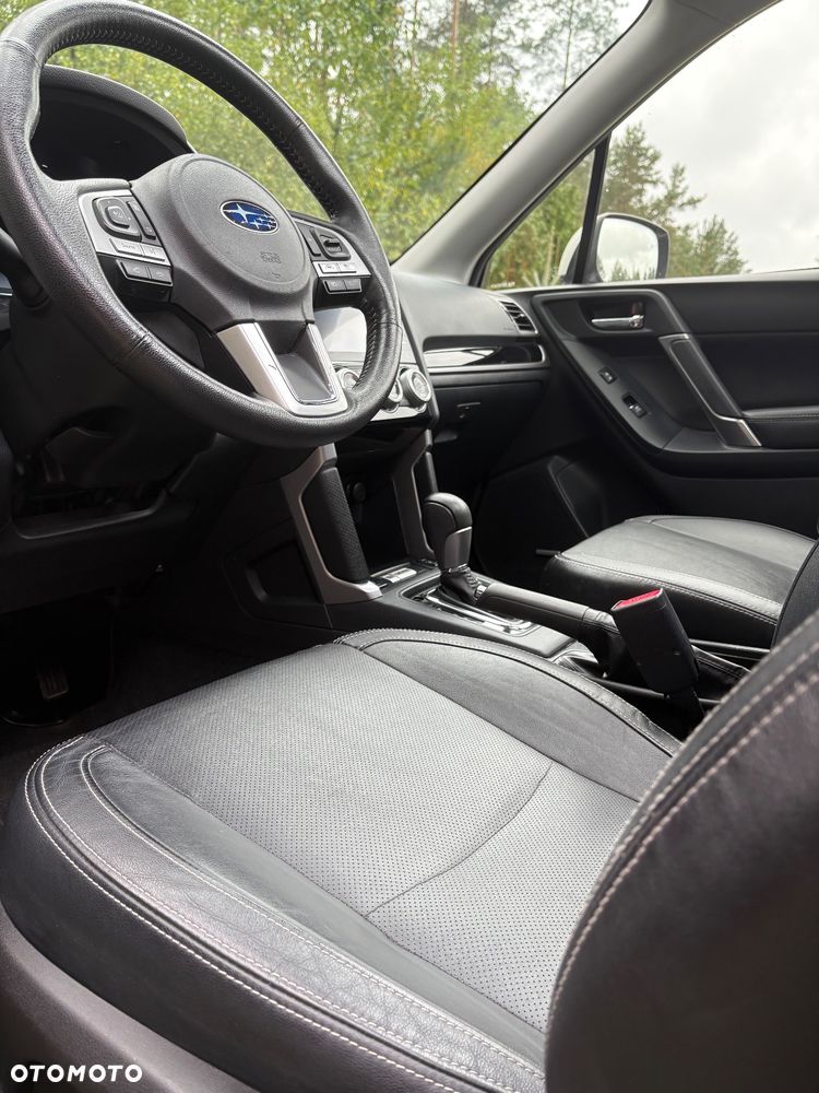 Subaru Forester 2.0 XT Comfort Lineartronic - 17