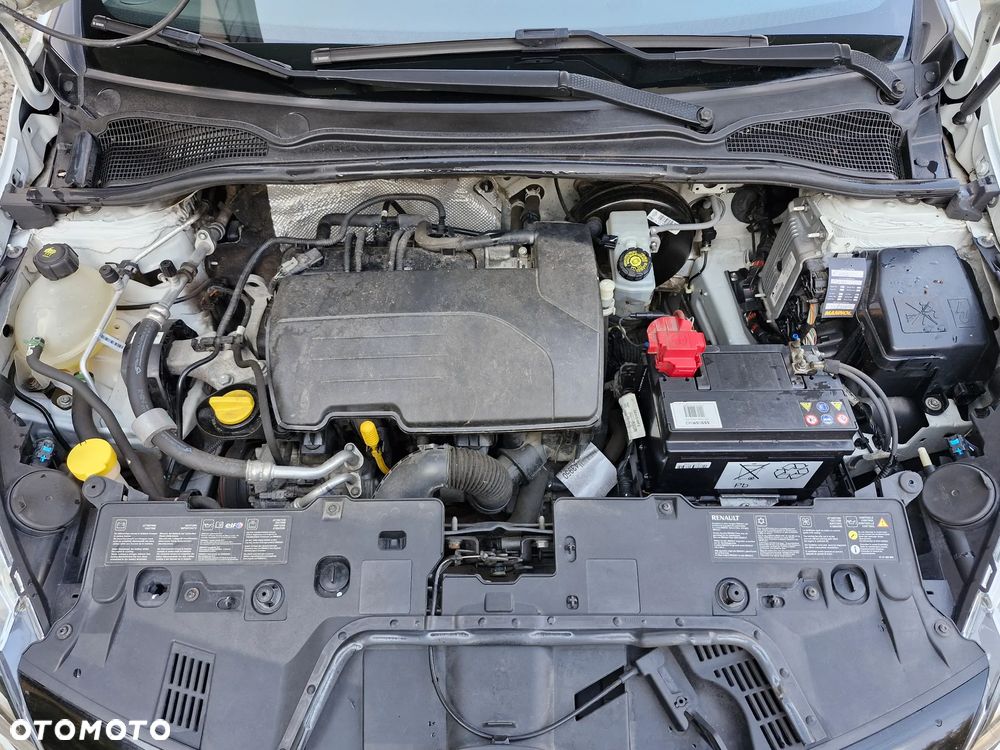 Renault Clio 1.2 16V 75 LIMITED - 24