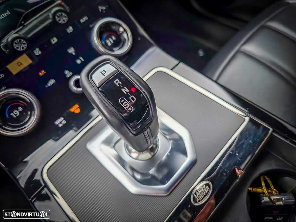 Land Rover Range Rover Evoque P300e R-Dynamic HSE - 37