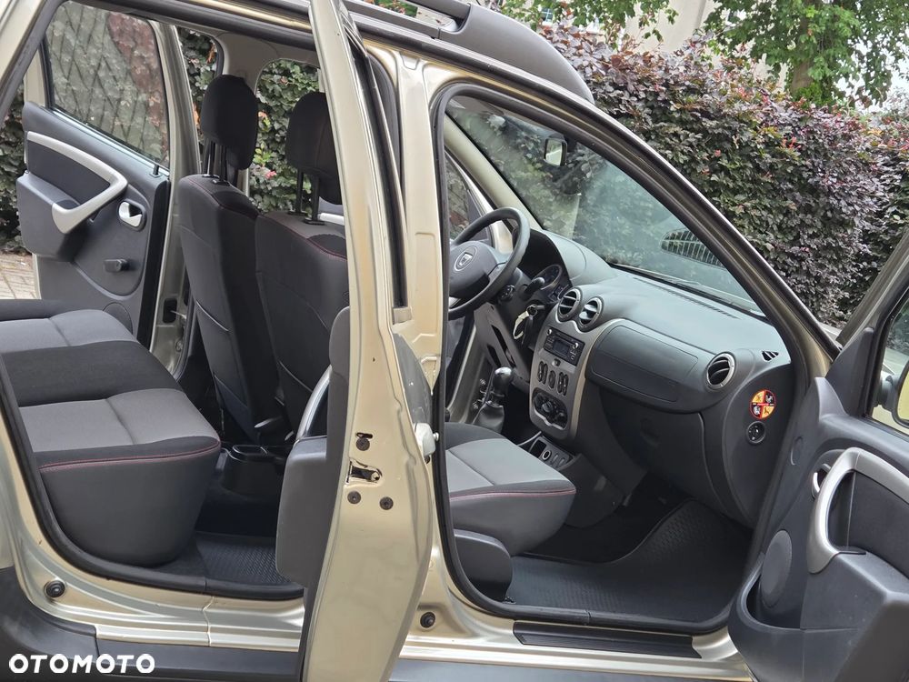 Dacia Duster 1.5 dCi Laureate - 15