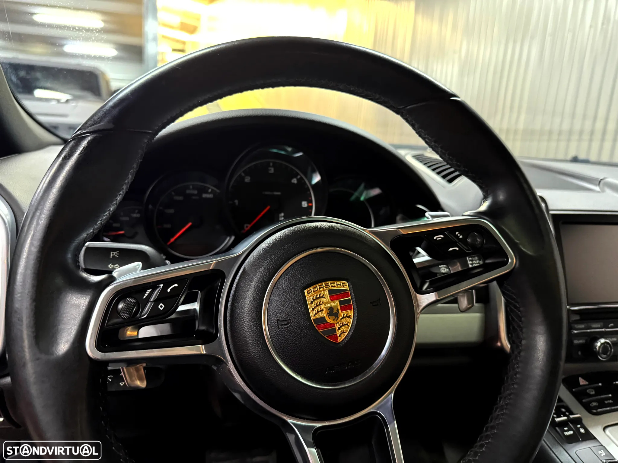 Porsche Cayenne - 38
