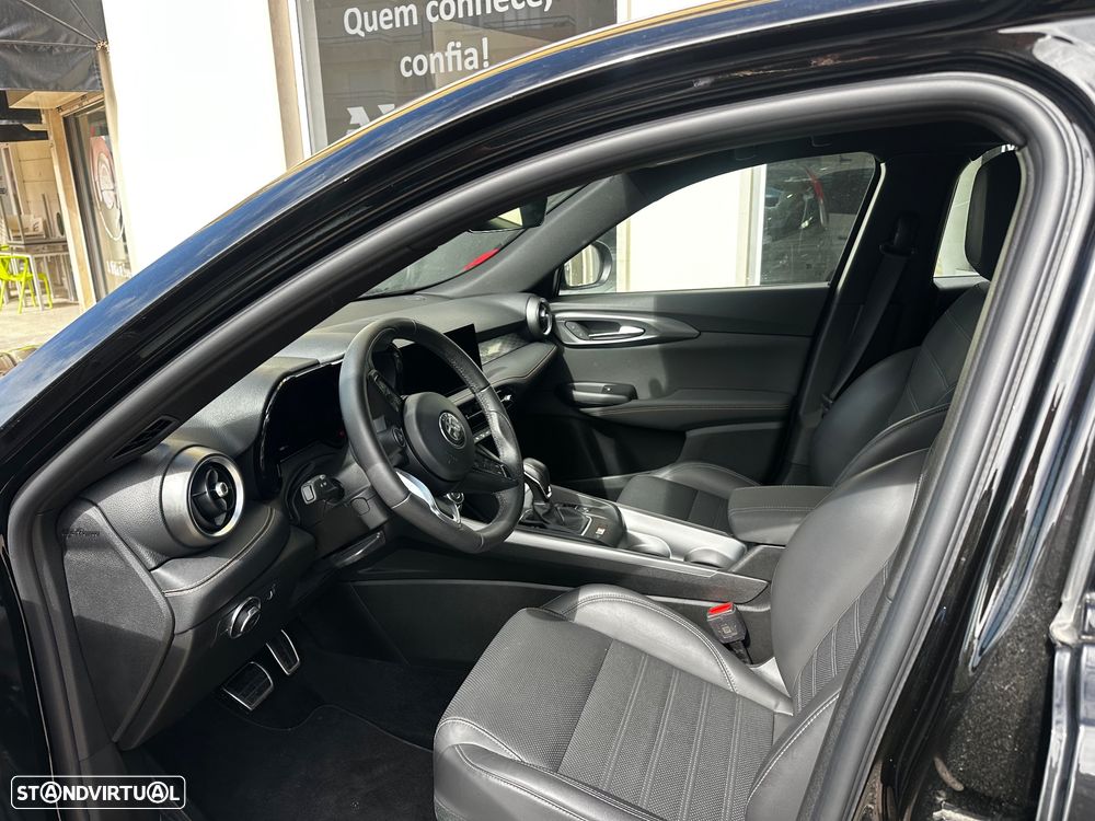 Alfa Romeo Tonale 1.5 Hybrid Sprint - 22