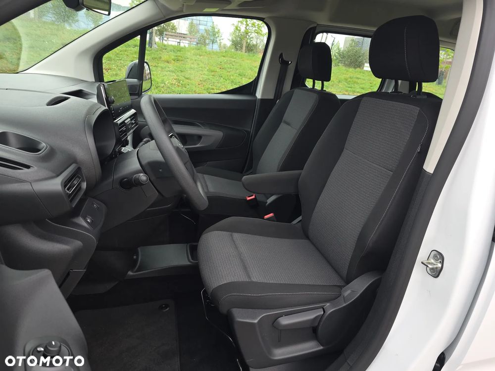 Toyota Proace City Verso 1.5 D-4D Business - 12
