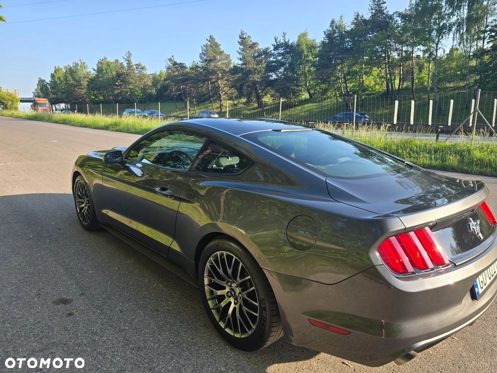 Ford Mustang 3.7 V6 - 6