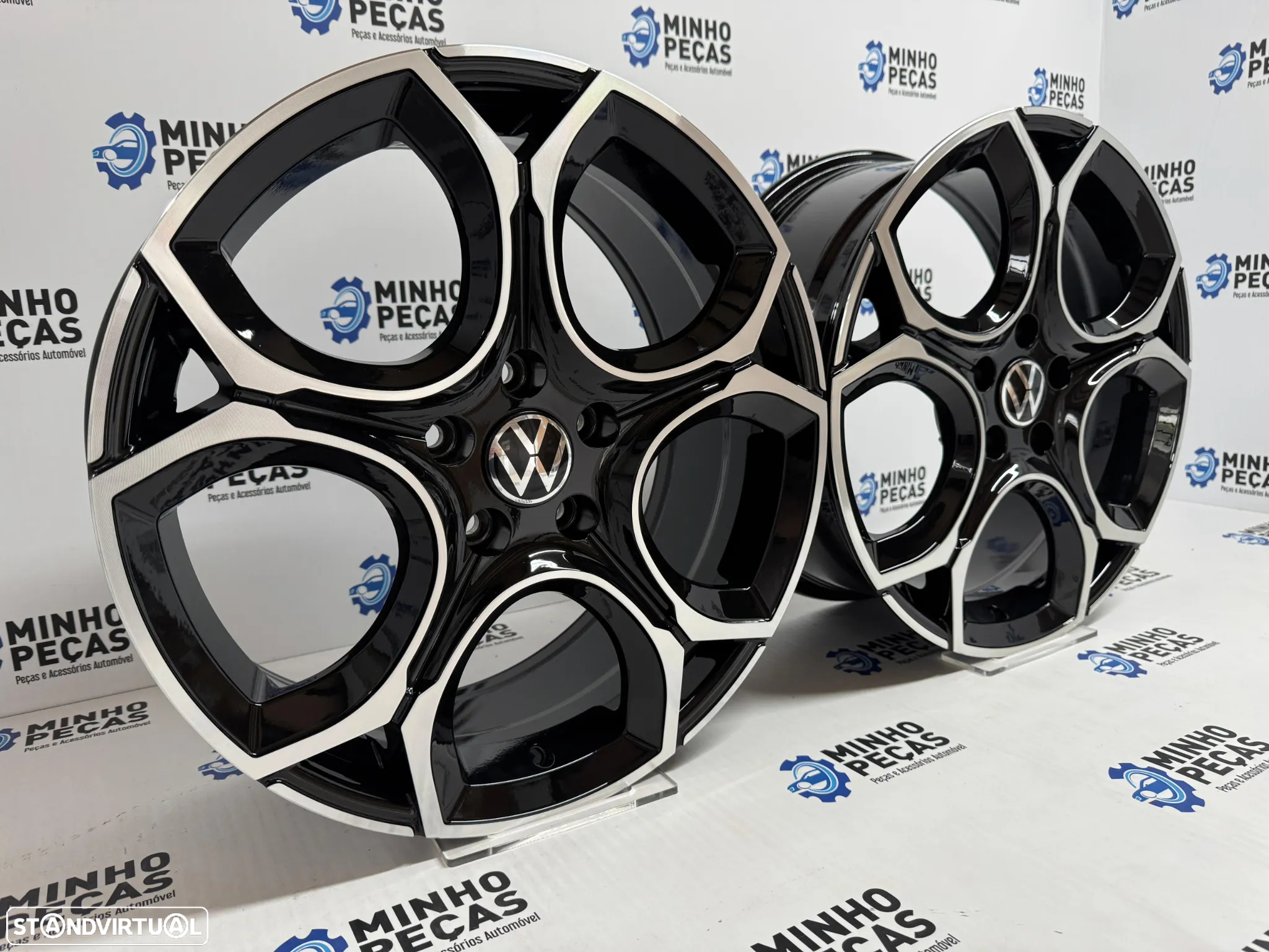 Jantes Vw Golf VIII GTI em 18 Preto Polido - 3