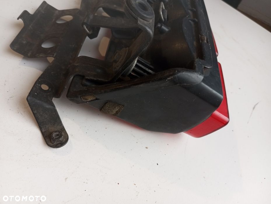 lamp tył YAMAHA Fazer 600 mocowanie lampy tylnej uchwyt klosz - 5