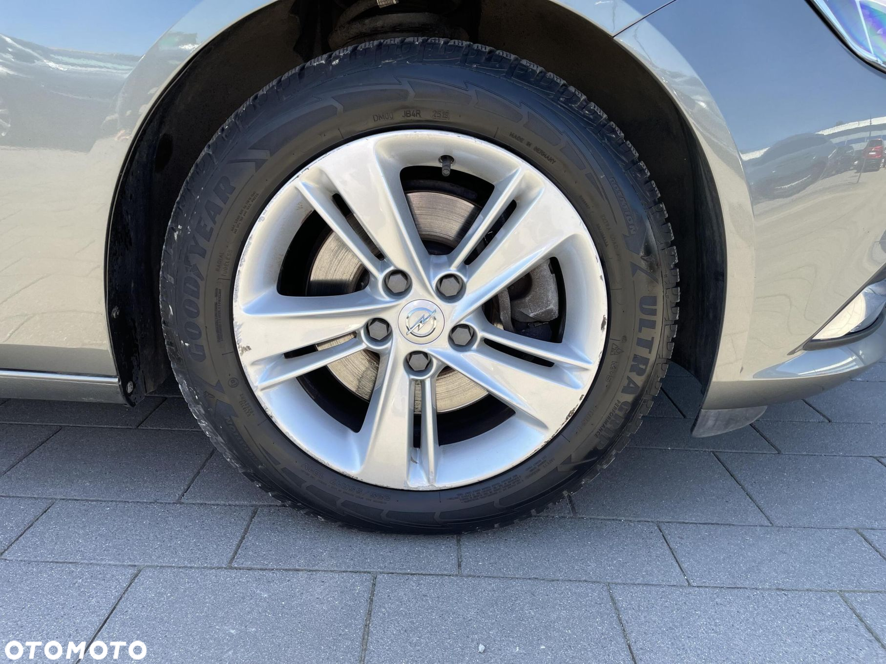 Opel Insignia 1.6 T Innovation S&S - 18