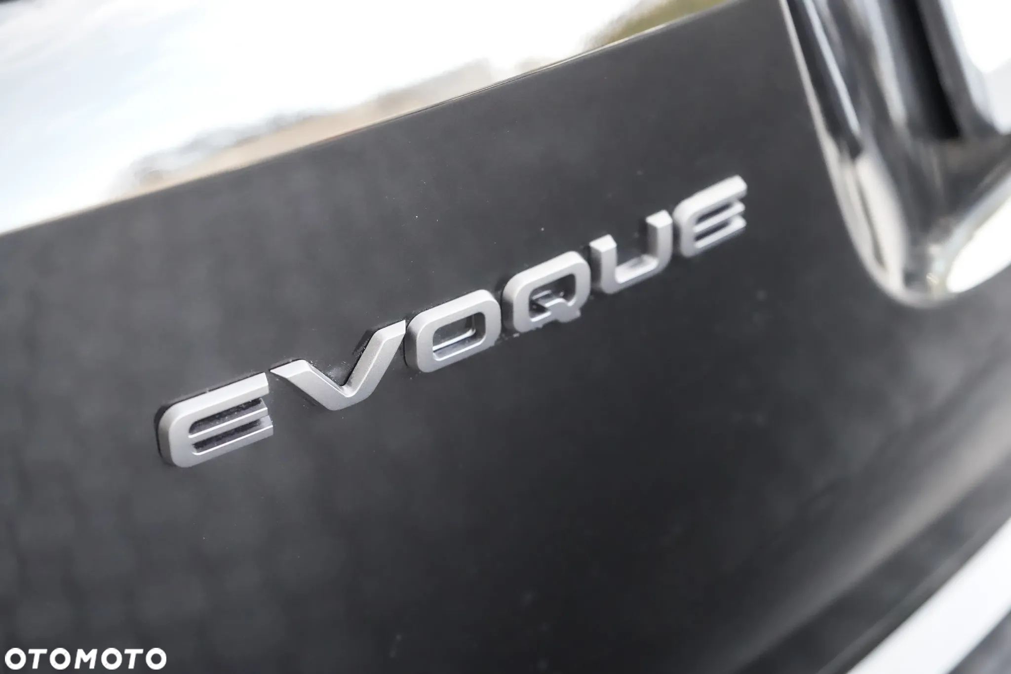 Land Rover Range Rover Evoque D200 R-Dynamic SE - 8