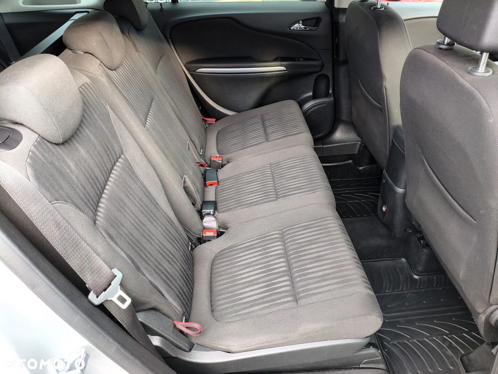 Opel Zafira Tourer 1.4 Turbo Edition - 17