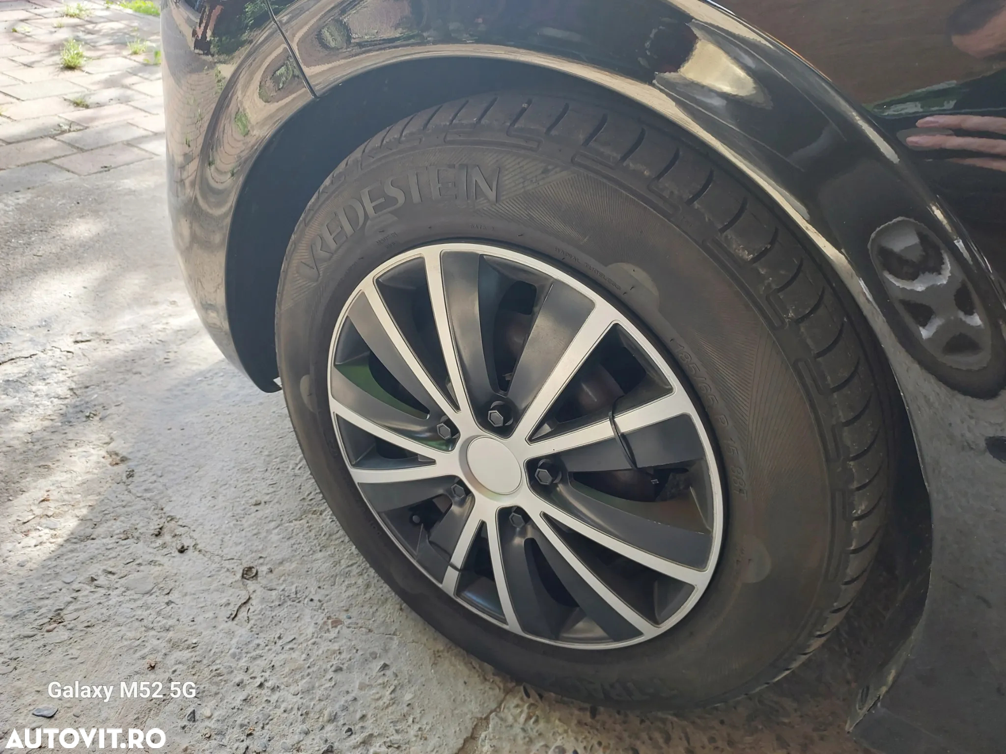 Peugeot 208 1.4 HDi FAP STT Active - 12
