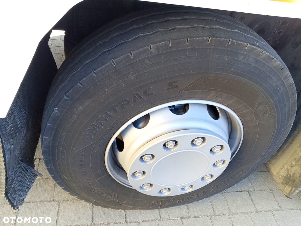 Renault Renault Śmieciarka Renault D WIDE / Euro 6 / SEMAT - 15