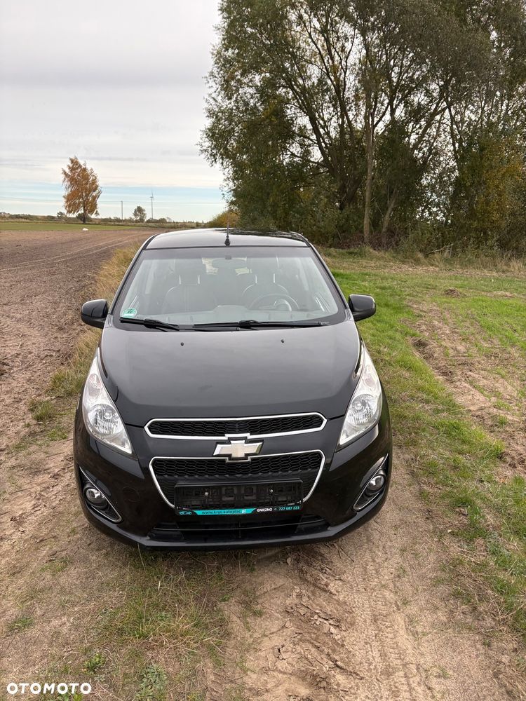 Chevrolet Spark 1.0 + - 15