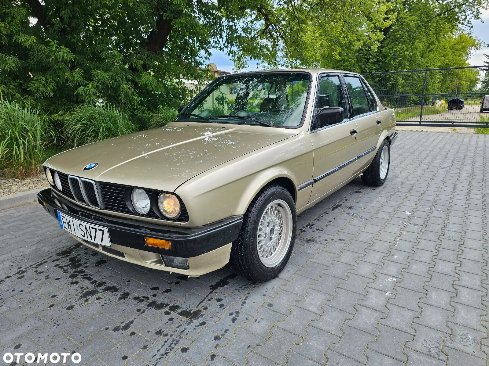 BMW Seria 3 320i - 3