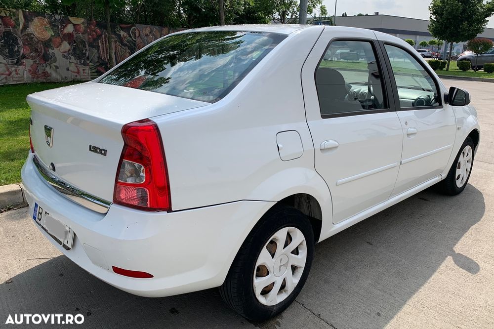Dacia Logan 1.5 75CP Laureate - 11