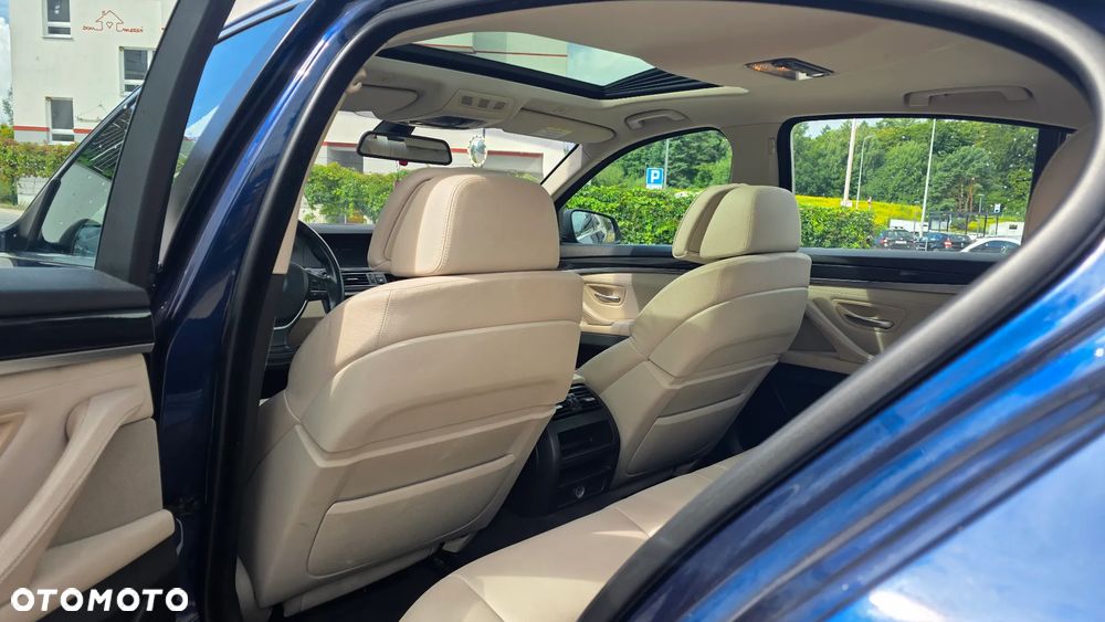 BMW Seria 5 520d - 6