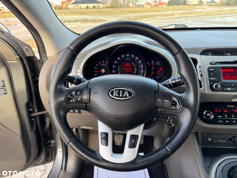 Kia Sportage 2.0 CRDI L 2WD - 11