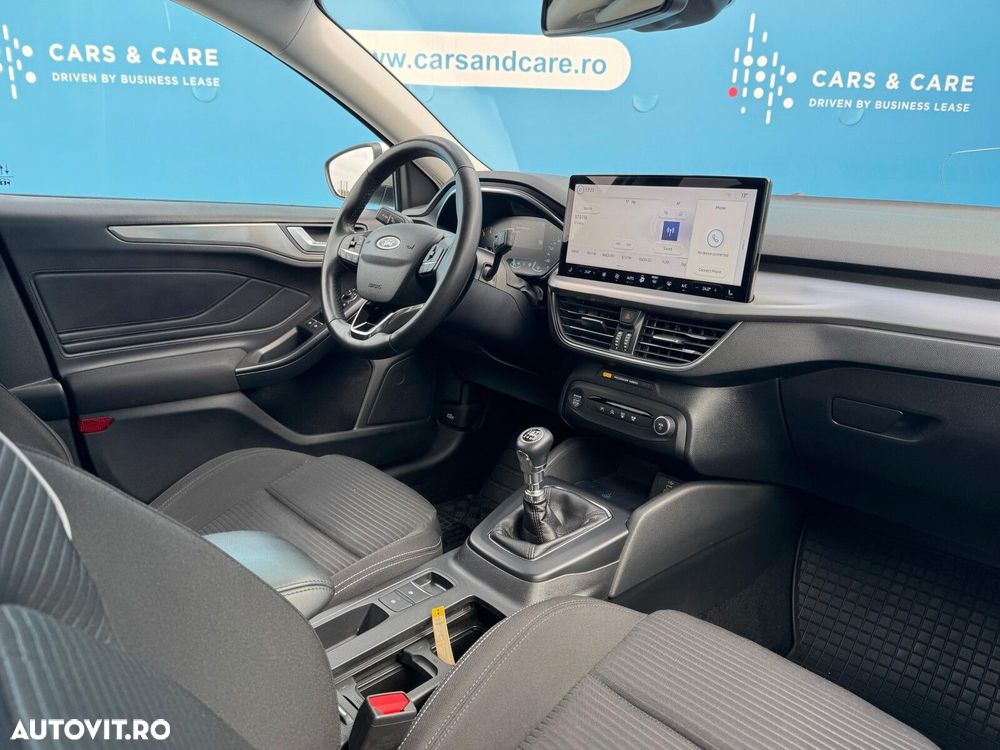 Ford Focus - 15