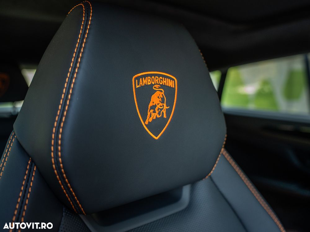 Lamborghini URUS - 18
