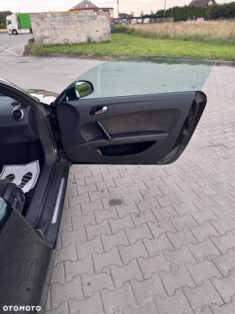 Audi TT Coupé 2.0 TFSI - 11