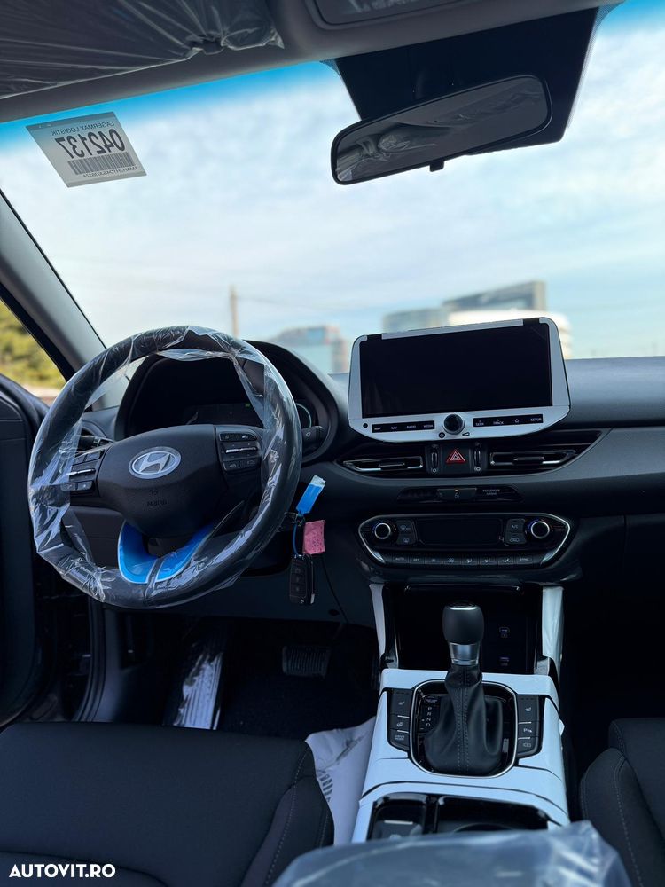 Hyundai i30 1.5 T-GDI 140CP 7DCT MHEV Highway - 12