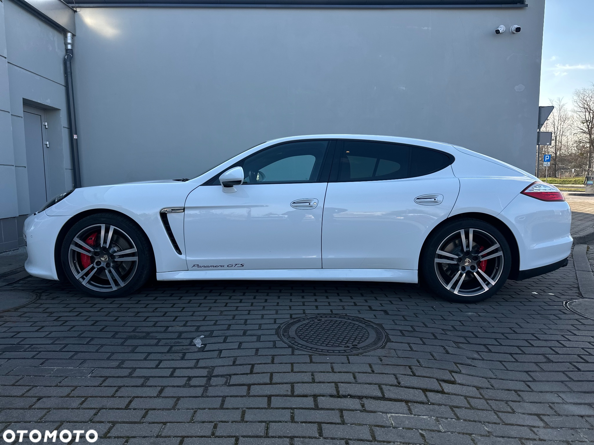 Porsche Panamera GTS PDK - 11