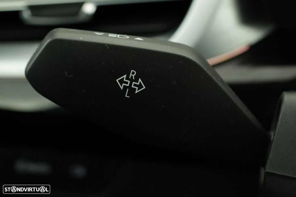 BMW X1 xDrive25e Pack Desportivo M - 19