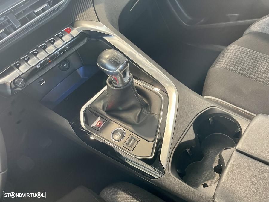 Peugeot 3008 1.2 PureTech Active Pack - 15