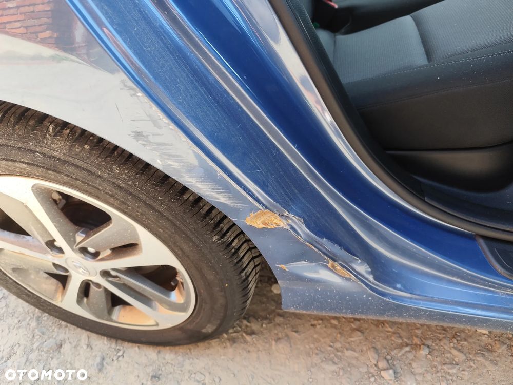 Hyundai i30 blue 1.4 YES Gold - 16