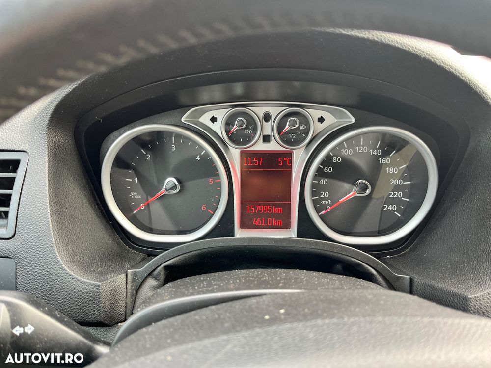 Ford Kuga 2.0 TDCi 4x4 Aut. Individual - 9