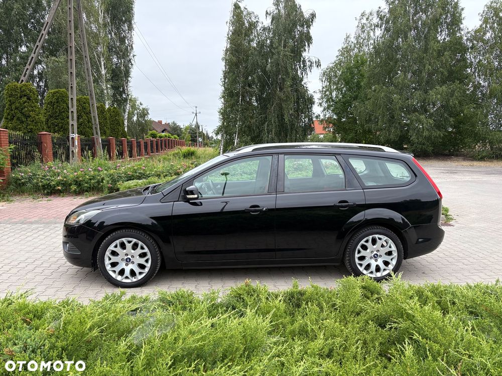 Ford Focus 1.6 Ghia - 4