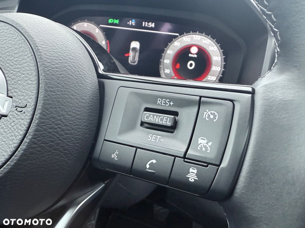 Nissan Qashqai 1.3 DIG-T MHEV Tekna - 16