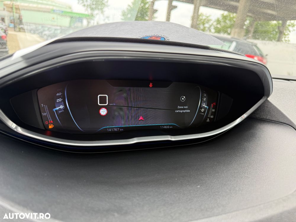 Peugeot 3008 PureTech 130 Stop & Start GPF Active Business-Paket - 18