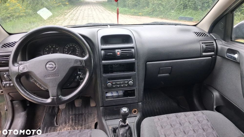 Na części Opel Astra G II SEDAN silnik 1.6 X16XEL Z16XE lakier Z380 skrzynia maska zderzak drzwi klapa szyba fotel kanapa lusterko lampa deska GWARANCJA !!! Przód Tył Zestaw Komplet Drzwi Klapa Zderzak Błotnik Maska Grill Atrapa Szyba Pas Lampa Lusterko Boczki Fotel Kanapa Kokpit Deska Rozdzielcza Przełącznik Włącznik Sterownik Przewody Wiązka Instalacja Moduł Komputer Czujnik Listwa Pompa Alternator Wtryski Głowica Rozrusznik Kompresor Sprzęgło Dwumas Silnik  Skrzynia ABS Klimatyzacji Paliwa Wspomagania Kolektor Turbina Przepustnica Zawór Chłodnica Koło Hak Belka Sanki Zawieszenie Mcpherson Półoś Amortyzator Wydech Tłumik Zacisk Most - 10