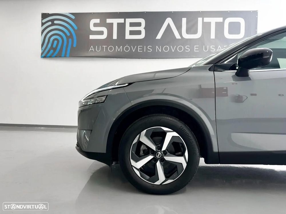 Nissan Qashqai 1.3 DIG-T MHEV Premiere Edition - 14